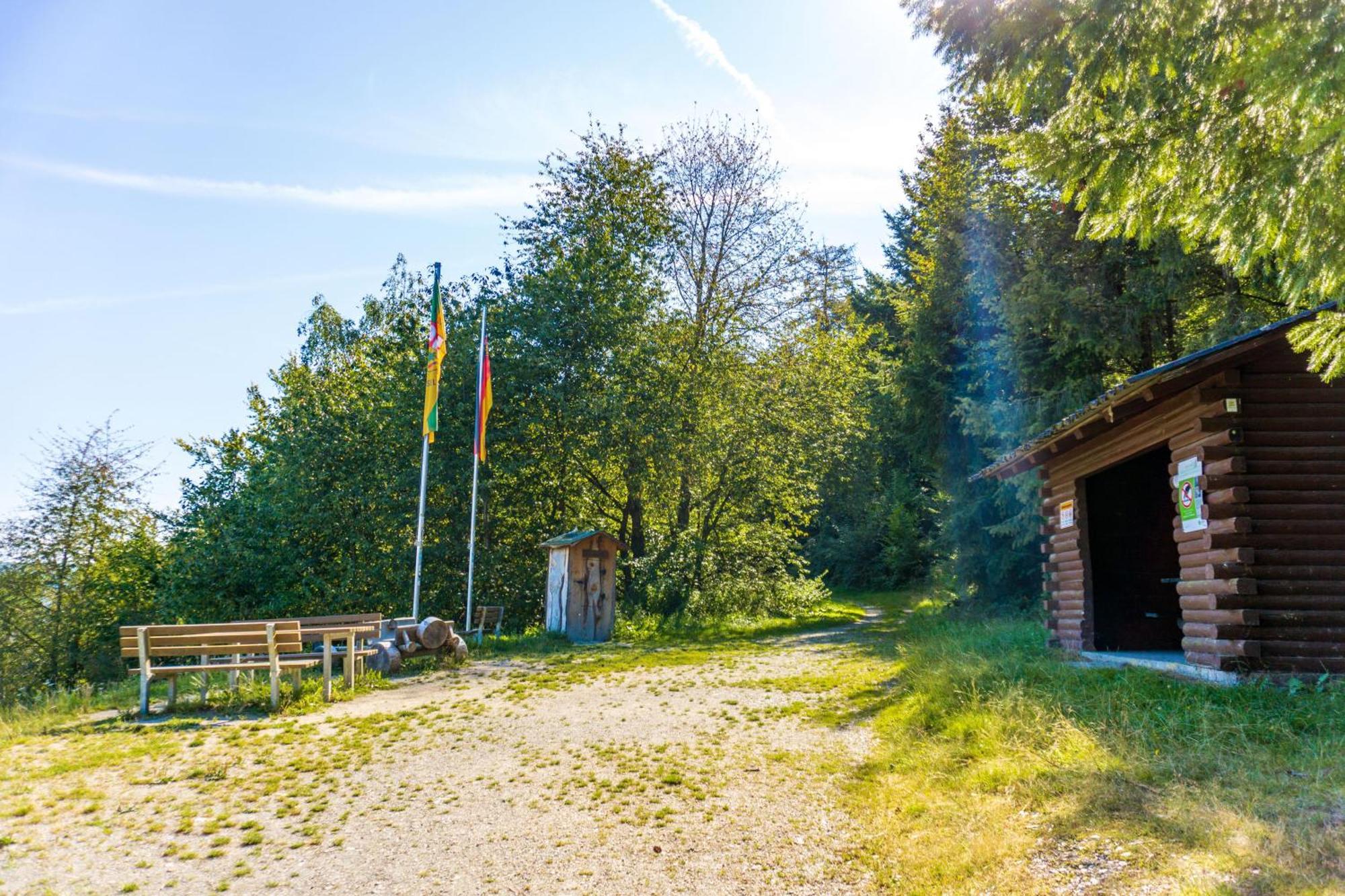 Ferienwohnung Leni Лайвен Екстер'єр фото